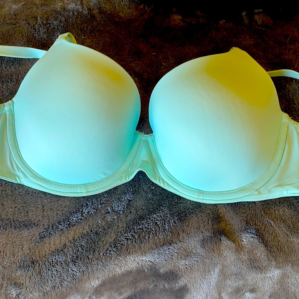 Wear Everywhere Lightly Lined Bra